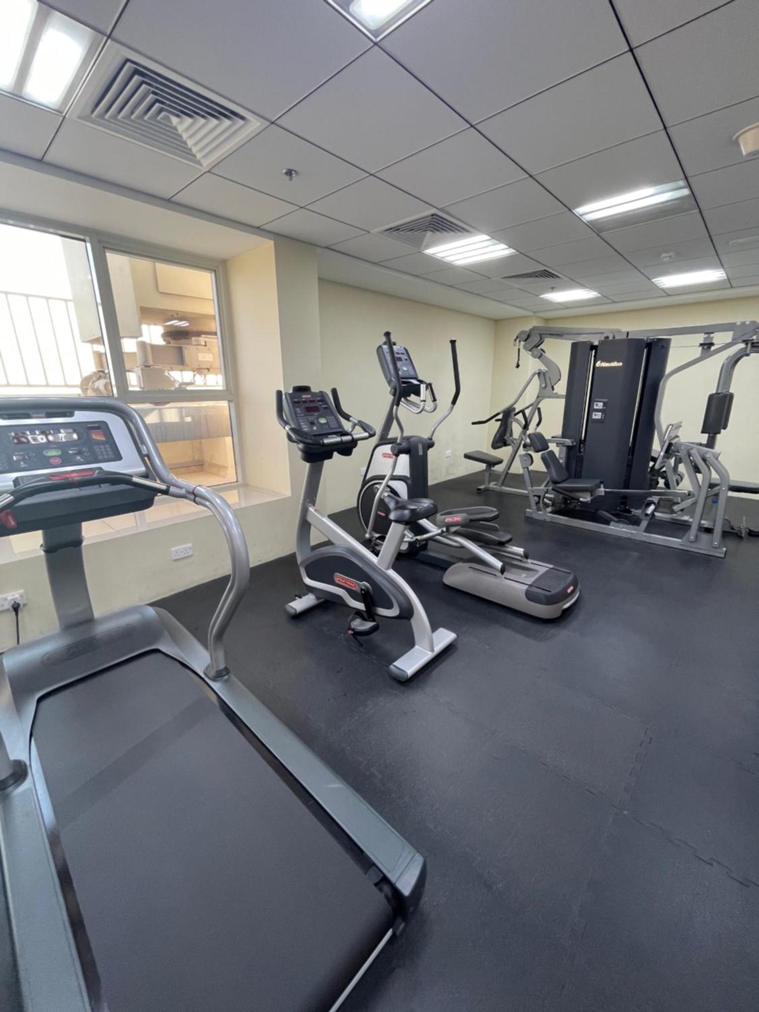 Great View, Dubai Sportcity, Parking Included, Nice Apartments Ngoại thất bức ảnh